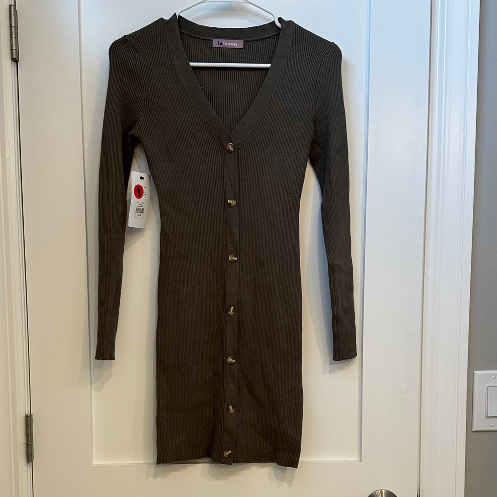 Elegant Long Sleeve Knit Dress in Olive